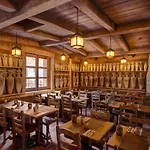 Les Quais De Lutece 4*