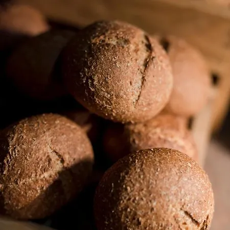 Les Quais De Lutece 4*