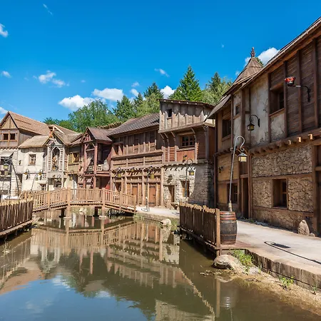 Les Quais De Lutece Hotel 4*