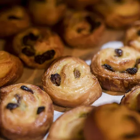 Les Quais De Lutece Hotel Plailly